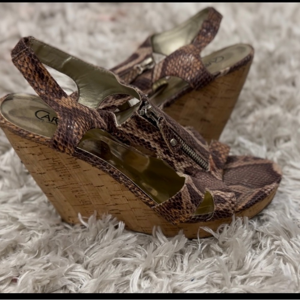 Snake skin wedges